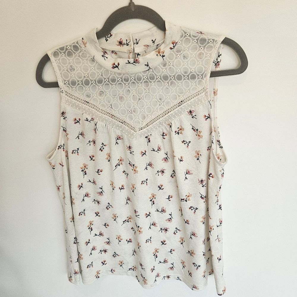 Melloday Top Women's Size M Delicate Floral Lace Accents Cottagecore Feminine